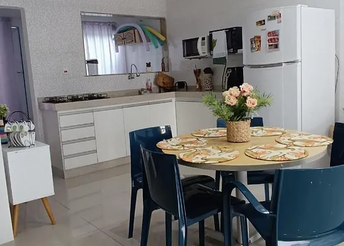 Casa Em Unamar Com Piscina Privativa