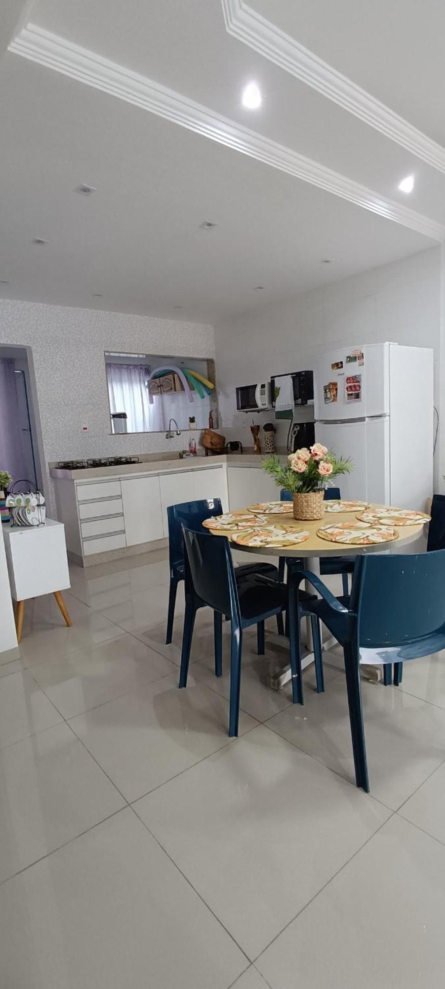 Casa Em Unamar Com Piscina Privativa